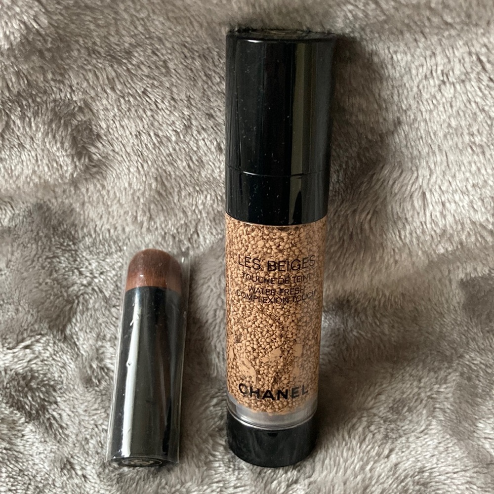 Chanel Water Fresh Complexion B30